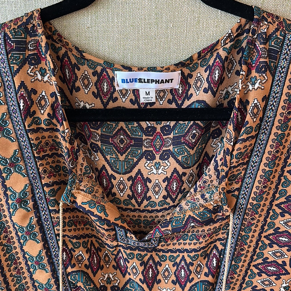 Blue Elephant Size Medium Flow-Y Caftan Style Short Sleeve Sundress